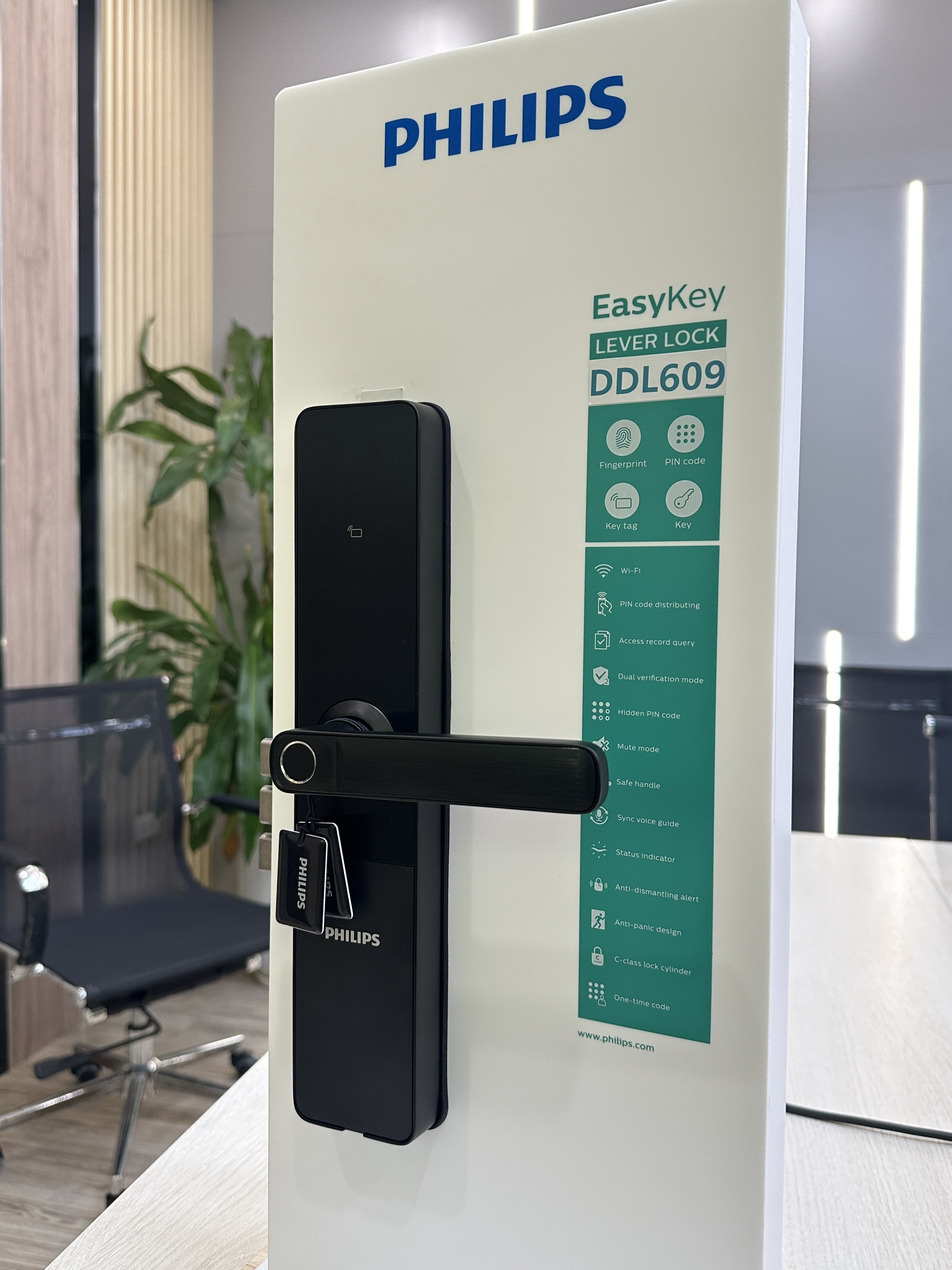 Khóa vân tay Philips DDL609-5HS