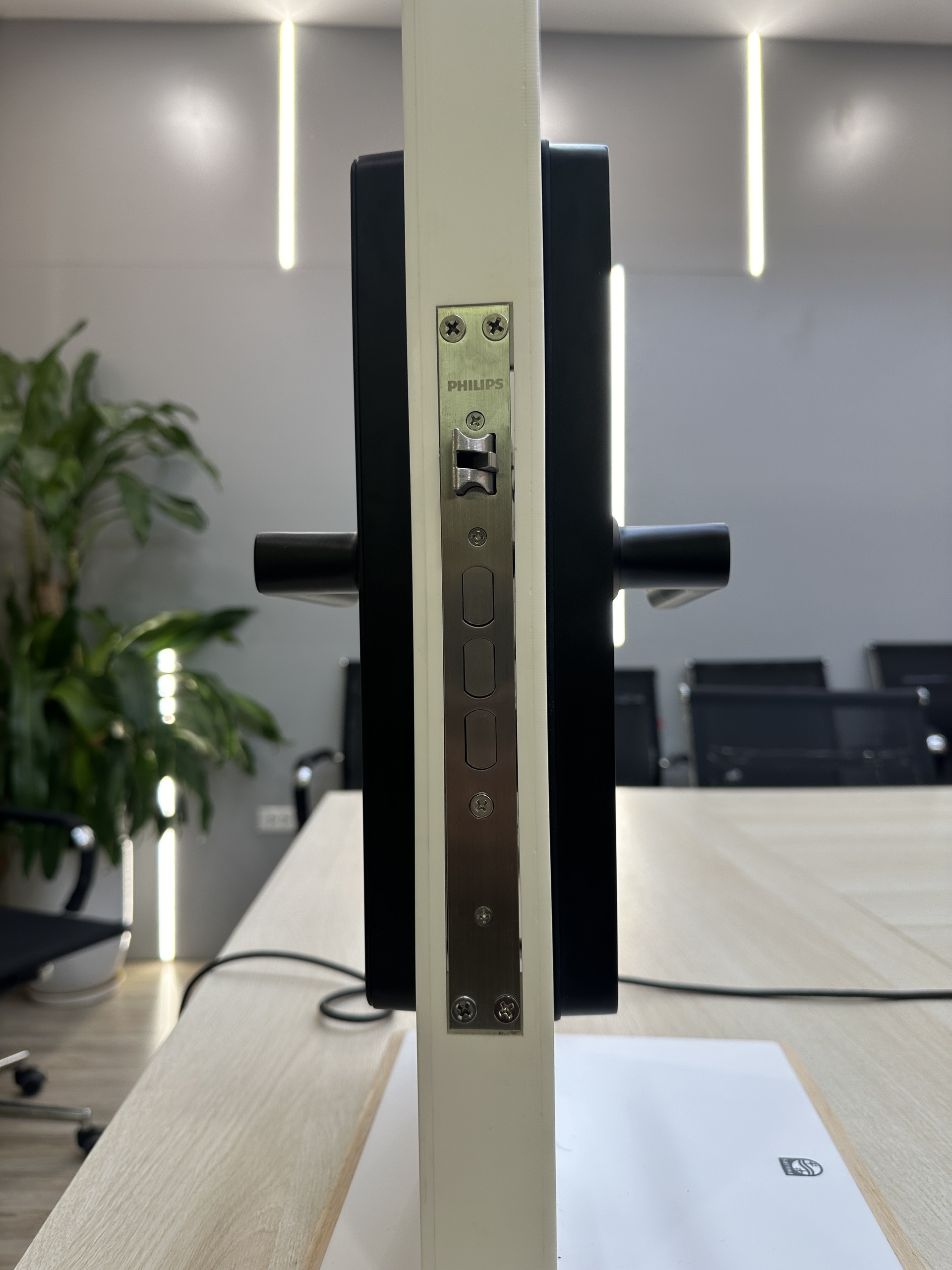 Khóa vân tay Philips DDL609-5HS